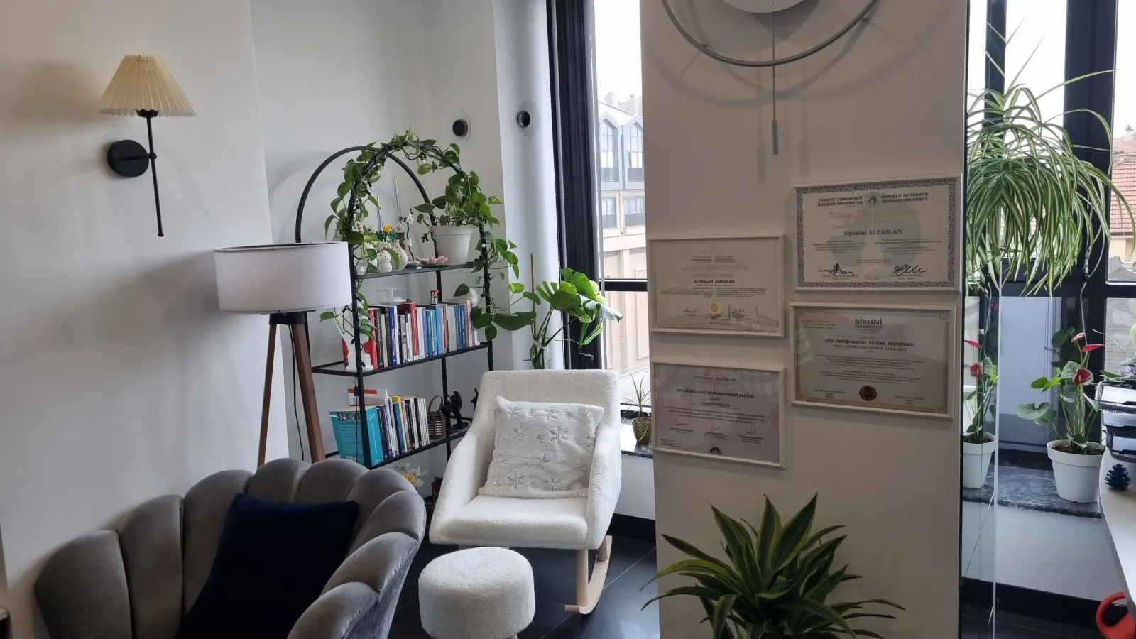 Lumenis Psikolojik Danışmanlık Merkezi ofis fotoğrafı